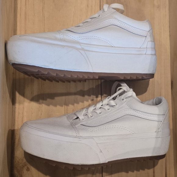 Van's White Platform Sneakers - Picture 4 of 9